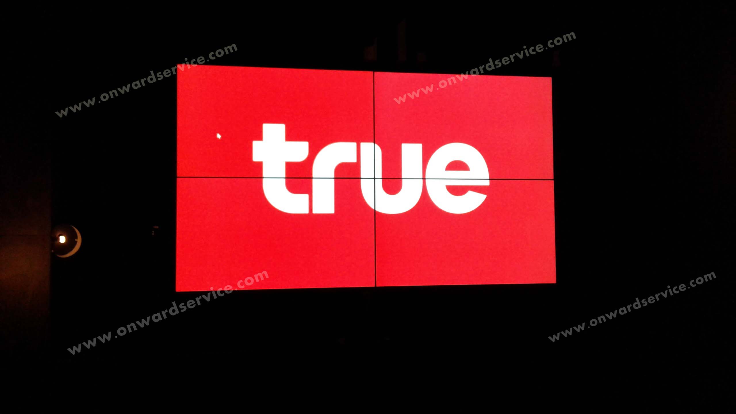 Ture shop paradise Park  VDO WALL Samsung 2x2 UD55 inch 1 set